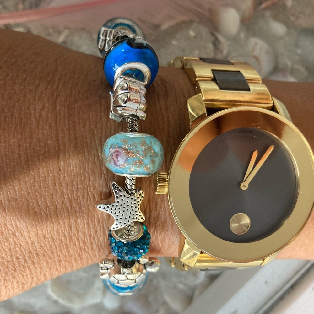 Beautiful ocean bracelet